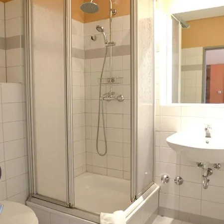 Alexander Business Отель