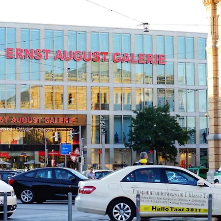 Alexander Business Отель 3*