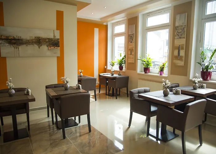 Alexander Business ホテル