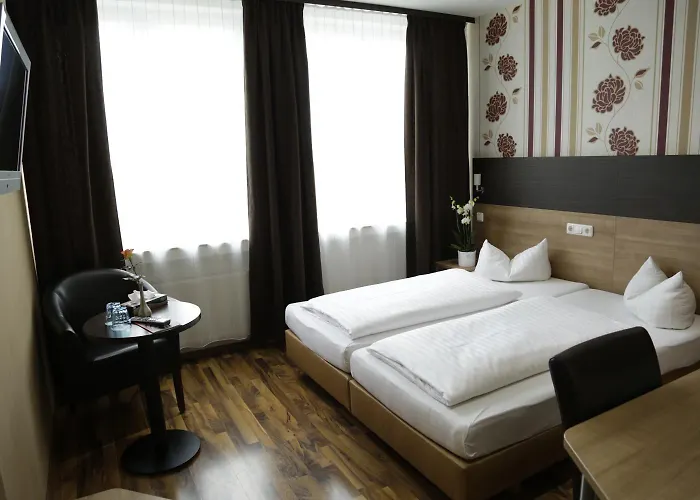 Alexander Business 3*